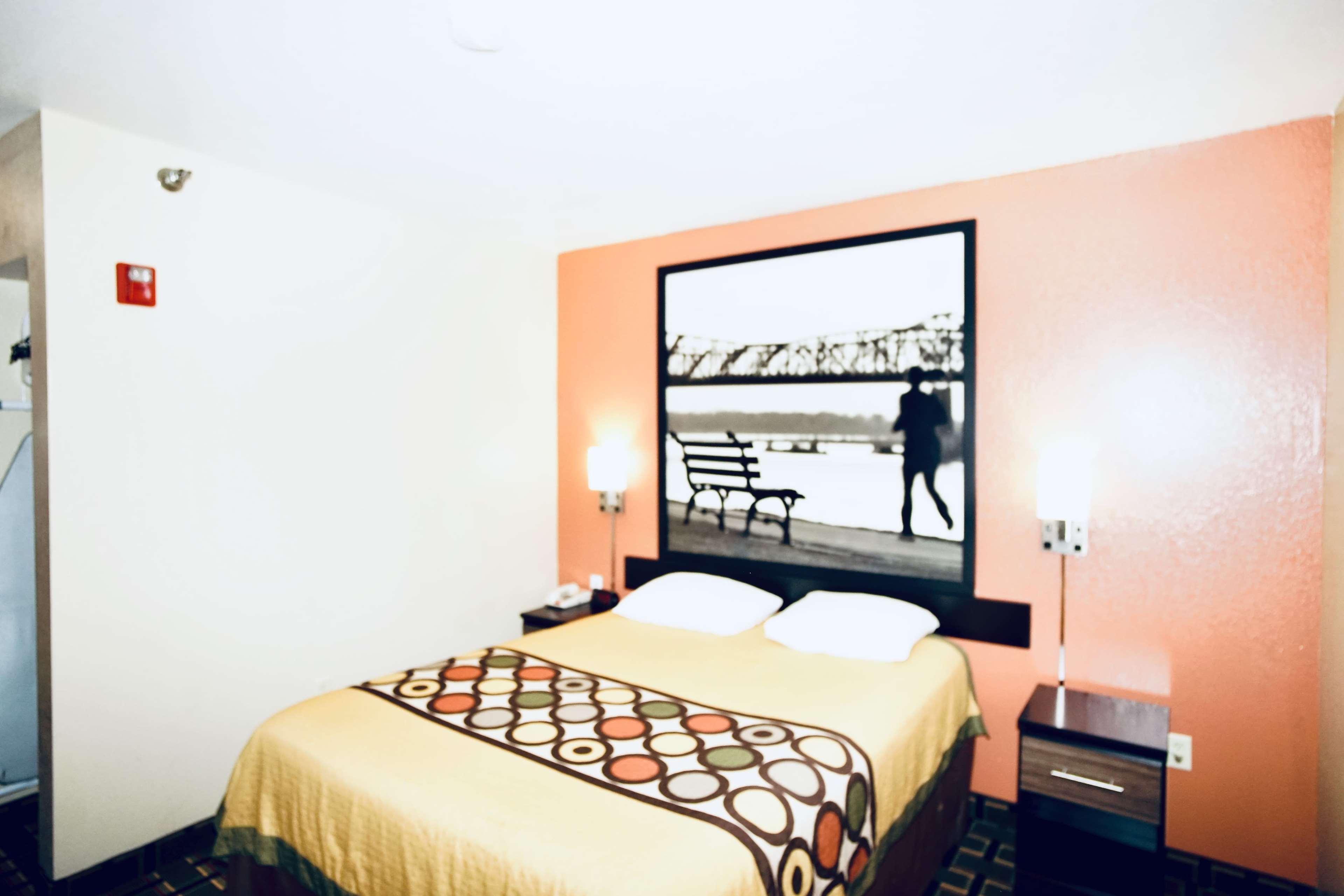 Super 8 By Wyndham Crossville Tn Buitenkant foto