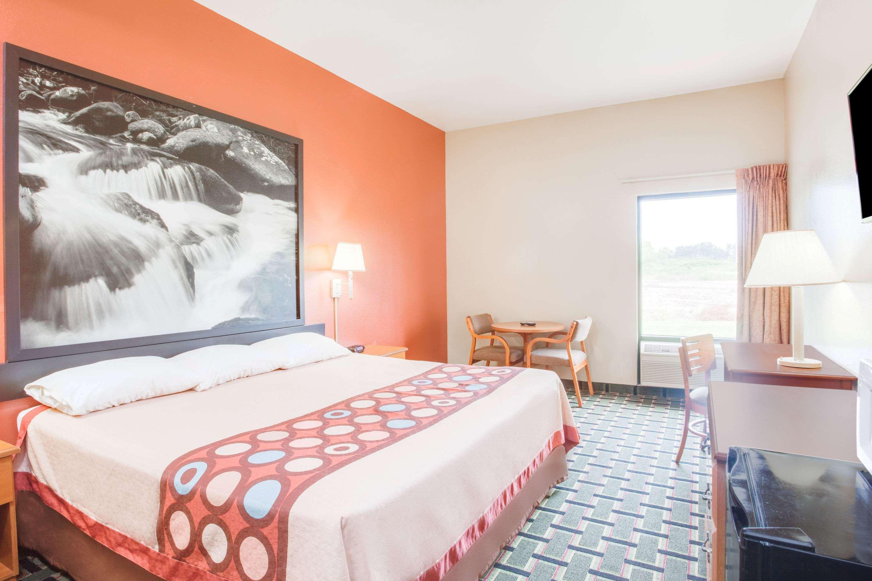 Super 8 By Wyndham Crossville Tn Buitenkant foto
