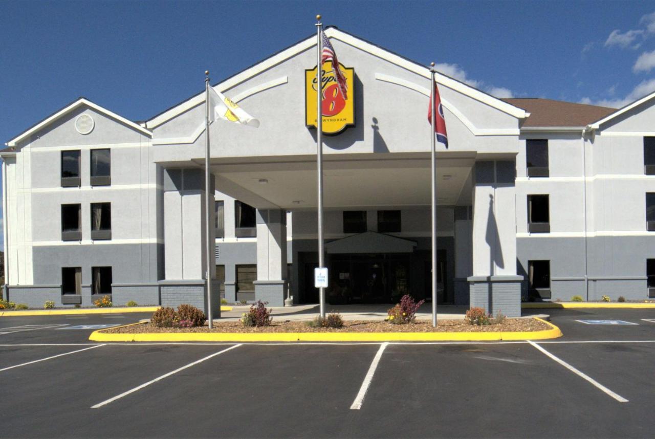 Super 8 By Wyndham Crossville Tn Buitenkant foto