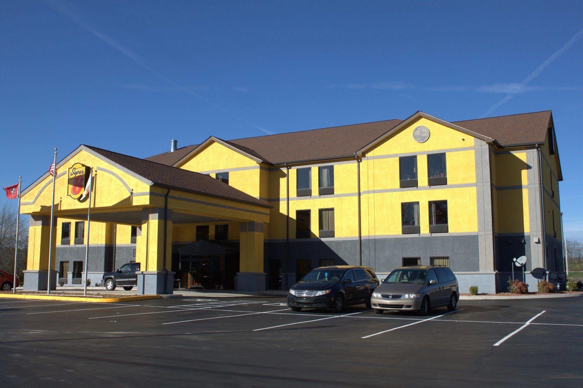 Super 8 By Wyndham Crossville Tn Buitenkant foto